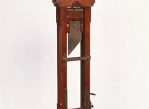 The guillotine, tear of the Revolution 