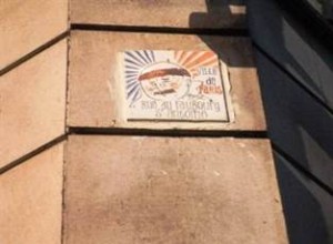 Plaques and street numbering in France 