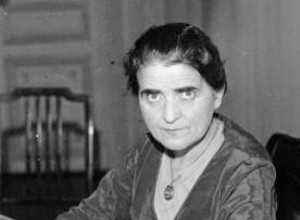 Suzanne Lacore, one of the first women in the French government 