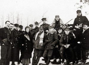 Forgotten crimes of the Nazis. How much do the Germans owe us for the ten thousand Polish villages which they pacified, burned down and robbed? 