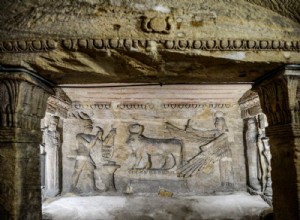 Egypt:2000-year-old catacombs finally preserved from groundwater 